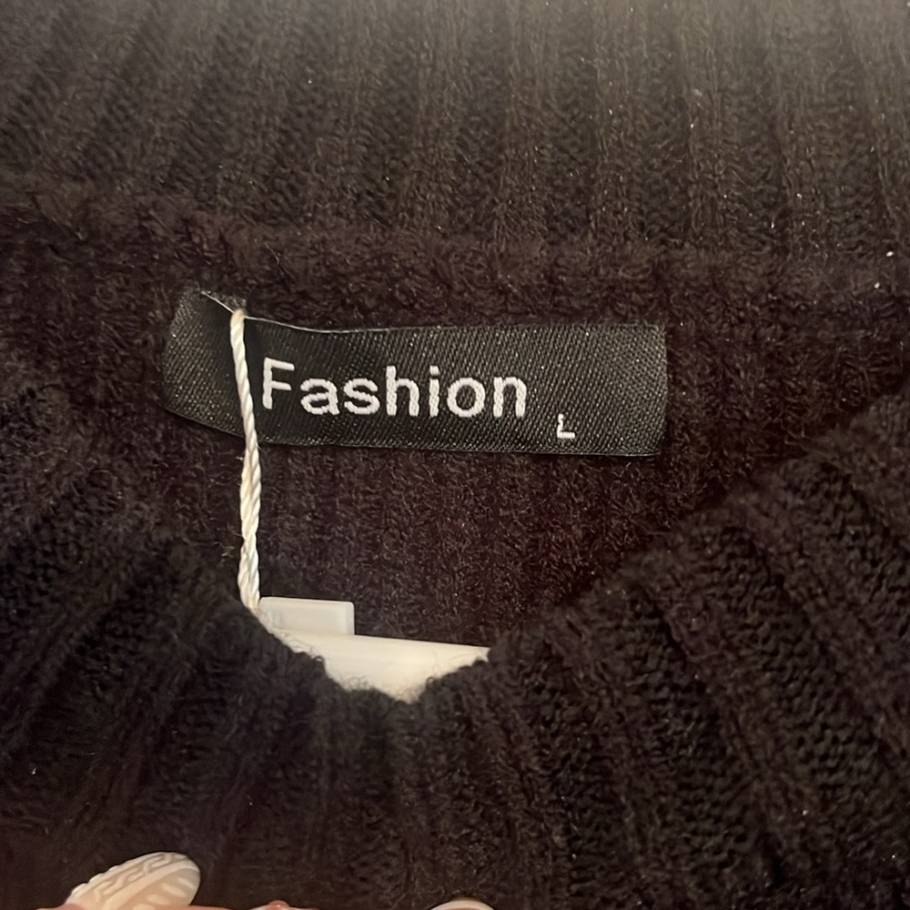 Sweater - Picture 2 of 3